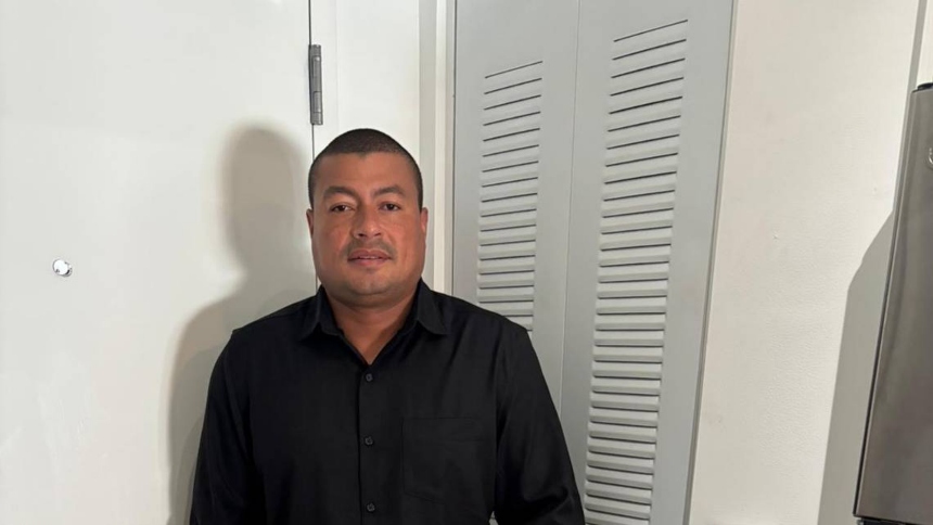 Le negaron el asilo y ahora suplica por la deportación: el drama de un venezolano en EEUU