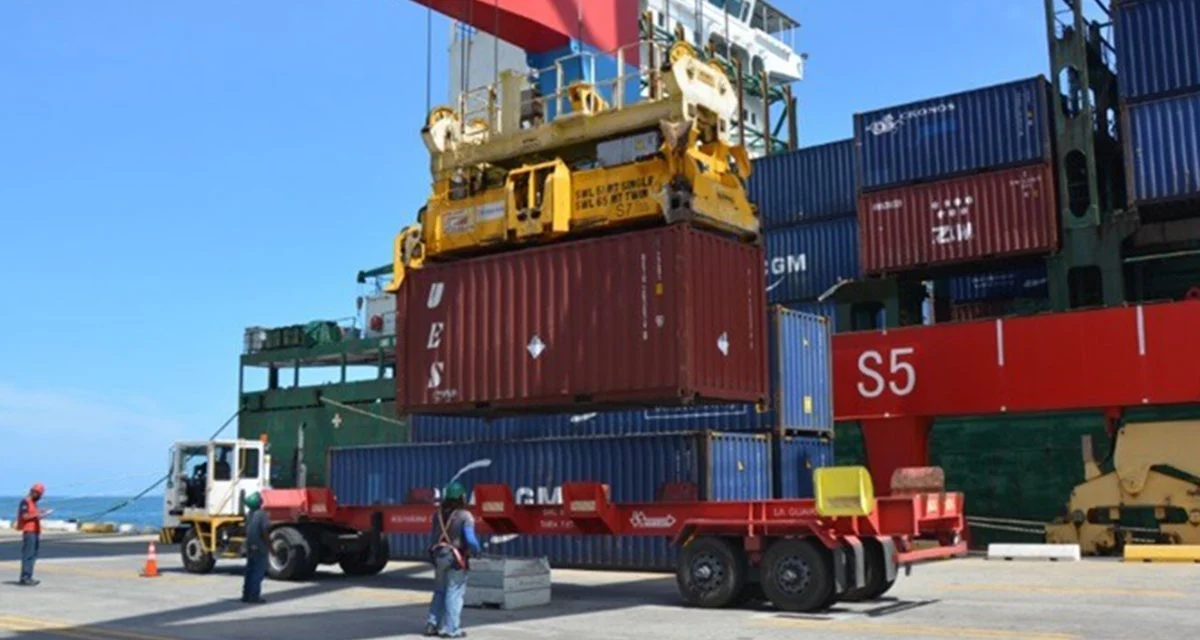 Economista Blagdimir Labrador asegura que Venezuela diversifica cada vez más sus exportaciones