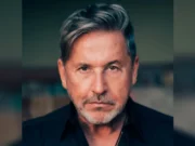 Montaner salda su deuda más íntima: canta por primera vez con el hijo que faltaba