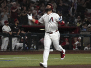 Eugenio Suárez volvió a conectar dos cuadrangulares