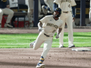 Jackson Chourio lleva 17 juegos en fila con hits