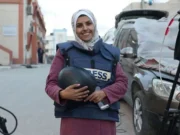 «Hazme sentir orgullosa»: el mensaje a su hijo de una reportera del grupo de periodistas muertos en un doble ataque de Israel al hospital Nasser en Gaza