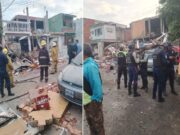 Supuestamente fuga de gas causa explosión en una vivienda y deja cuatro heridos