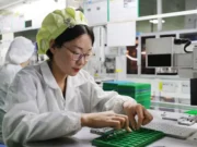 Cómo China usó a empresas como Apple para superar a EE.UU. y convertirse en líder mundial de la tecnología