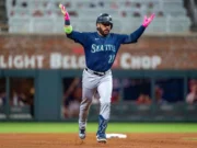 Eugenio despachó dos en paliza de Marineros