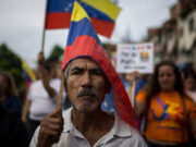 “Llevamos rato oyendo el mismo cuento”: la vida cotidiana en Venezuela transcurre alejada del fantasma de una invasión