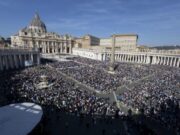 El papa canoniza a José Gregorio Hernández y Carmen Rendiles: sus nombres están inscritos en el libro de los santos