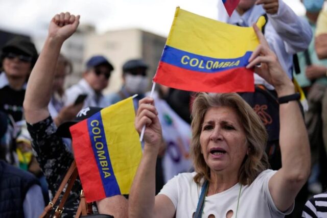 Colombia-colombianos