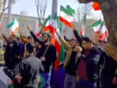 «¡Muerte al dictador!»: los manifestantes vuelven a las calles de Irán después de la ola de represión del gobierno de enero