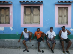 Una sociedad en espera, por Gregorio Salazar