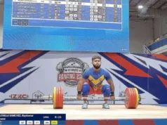 Keydomar Vallenilla alza oro con récord panamericano