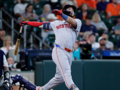 Wilyer Abreu continúa encendido