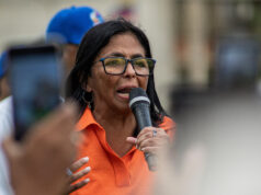 Escasa «popularidad» de Delcy Rodríguez cae en picado, según sondeo de AtlasIntel y Bloomberg