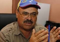 Carlos Chancellor La LEY DE MINAS ACTUALIZADA, ES TAMBIÉN UN INSTRUMENTO PARA CRIMINALIZAR Y ENCARCELAR MINEROS