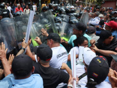 ABC: Las protestas y la represión regresan a las calles de Caracas por la mala situación económica