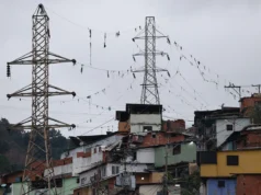 Recuperación del sistema eléctrico nacional requiere una inversión de 20 millardos de dólares