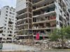 El olor a descomposición inunda Playa Grande ante el lento rescate de cuerpos bajo los escombros