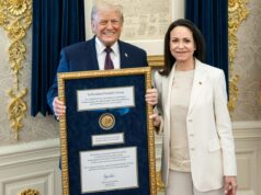 Vendieron la novela del abandono contra María Corina Machado, pero Donald Trump apareció con otro final