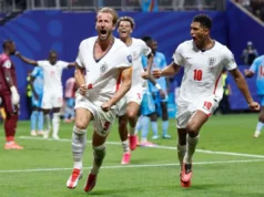 Inglaterra logra dramática remontada ante RD del Congo