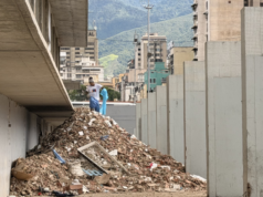«Si no traen obreros, echaremos pico y pala»: autoreparación en edificios Misión Vivienda