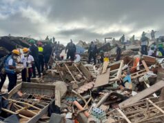Burocracia, censura y control político marcan la primera semana tras los terremotos