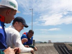 John Barrett visitó la represa del Guri con el plan de modernizar el sistema eléctrico en Venezuela (FOTOS)