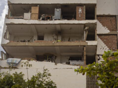 La demolición complica la búsqueda de los muertos por los terremotos en Venezuela