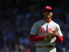 Jesús Luzardo ganó lanzando pelota de un hit