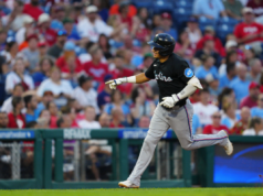 Javier Sanoja mantiene consistencia en la ofensiva de los Marlins