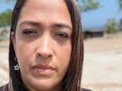 «Eran como mis hijos»: el duelo de una profesora que perdió a más de 200 alumnos en el doble terremoto de Venezuela