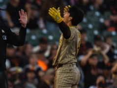 Ethan Salas conectó su primer hit en MLB: «Un soplo de aire fresco»