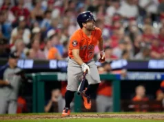 José Altuve alcanza los 2500 hits en la Gran Carpa