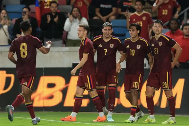 Vinotinto-1068x712