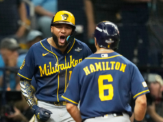 Jackson Chourio iguala récord de Babe Ruth en SM