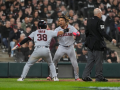 Guardianes vencen a los Medias Blancas y empatan la serie con rally decisivo