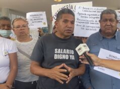Trabajadores del sector público exigen aguinaldos calculados sobre el salario integral de 240 dólares